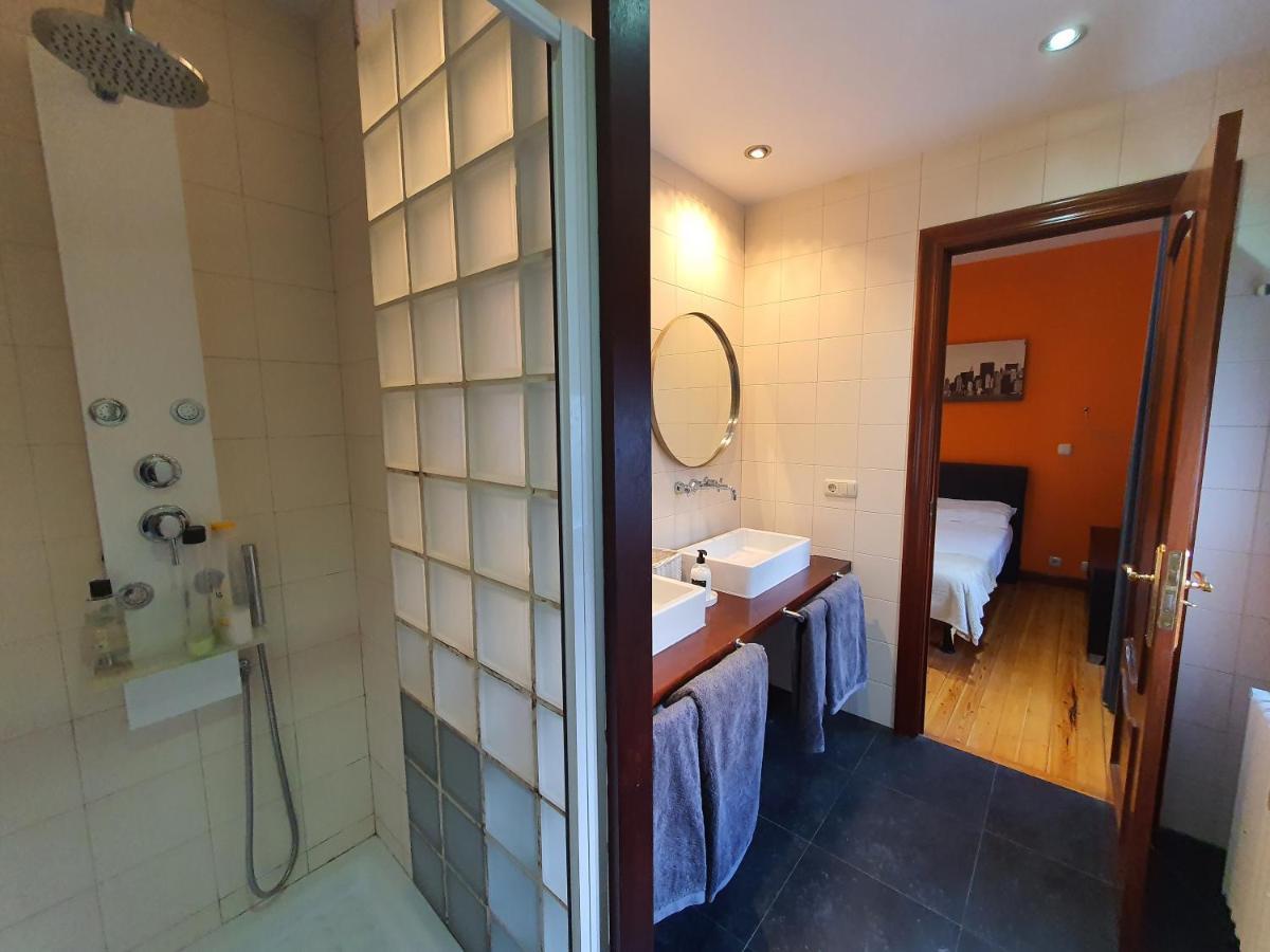 Teo Apartment Pamplona Bagian luar foto